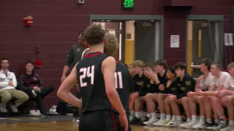 Boys basketball: Sauk Prairie gets off to good start, holds off Edgewood