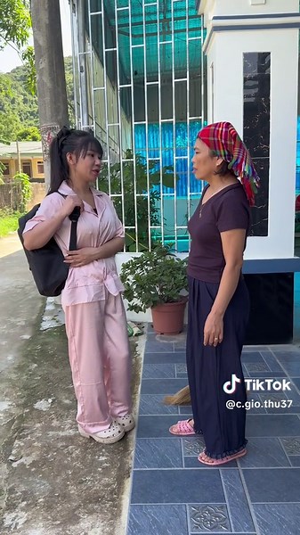 Video của Cô Giáo Thu (@c.gio.thu37) với bản nhạc âm thanh gốc - Cô Giáo Thu