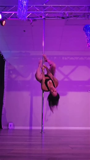 Pole Spider Crawl