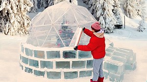 10M views · 27K reactions | Bushcraft hacks! Absolutely cool tents made from plastic wrap! | 5-Minute Crafts Like | Facebook