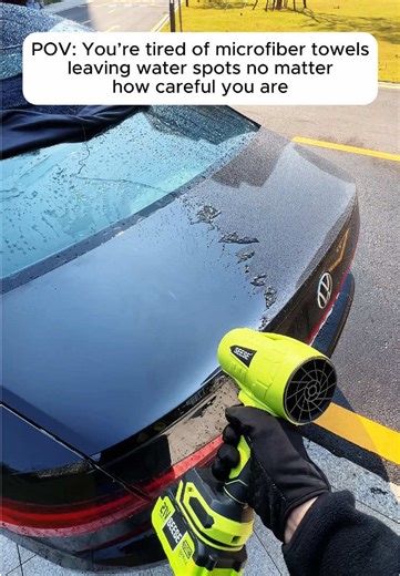 Effortless Car Drying with Advanced Motor Blower