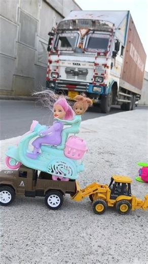 - 2 Mini Trucks vs 1 Racing Car!💪 It's the ultimate RC Power Jump 🥷#viral