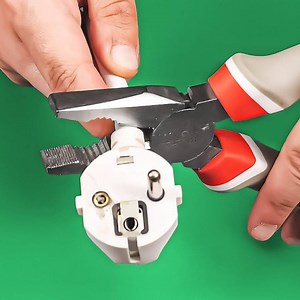 745K views · 8.2K reactions | Plug Hacks To Make You A Pro Electrician | Hungry Panda | Facebook