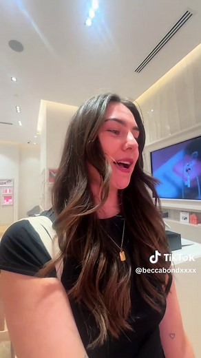 Shop at Pandora Australia: A Unique Charm Experience