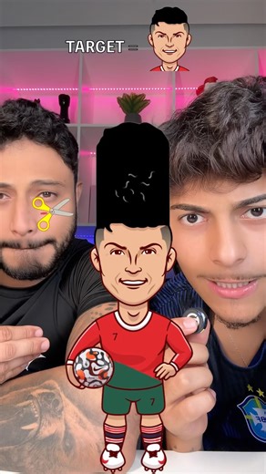 É impossível cortar o CR7 😱 #shorts