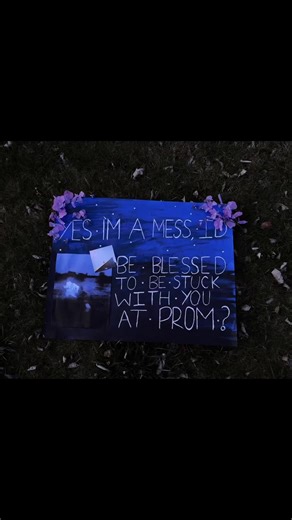 Creating a Unique Prom Proposal with DIY Ideas