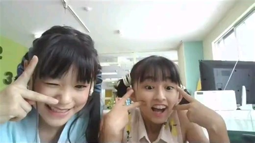 卡哇伊日本可爱小学生精彩互动视频