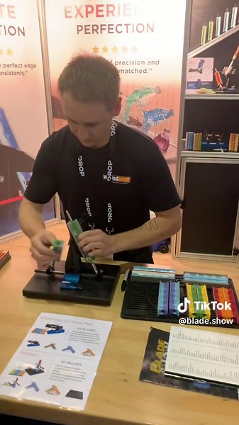 One of the cool parts about Blade Show = getting your knife sharpened for free. Wicked Edge and WorkSharp are two booth options amongst others where you can watch their products demonstrated on your knife in person! #BladeShow #knifesharpening #worksharp #wickededge