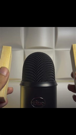 Just rectangular blocks tapping. #asmr #microphone #crispytexture #millenniummicrophone #relax