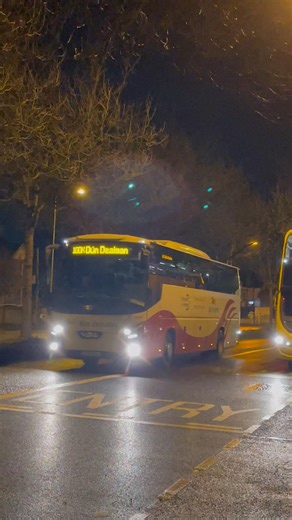 Bus Éireann: Route 100X | VDL Futura LC331 | Malahide Road, Marino | 2/25/2026