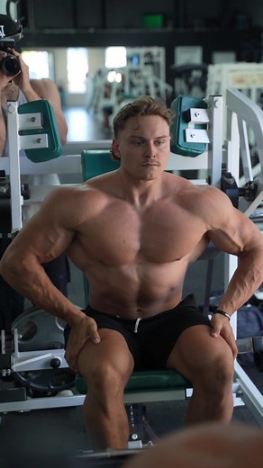 One week into the off season for second pro card attempt #bodybuilding #gymtok