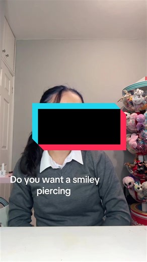 Exploring Smiley Piercings: What to Expect