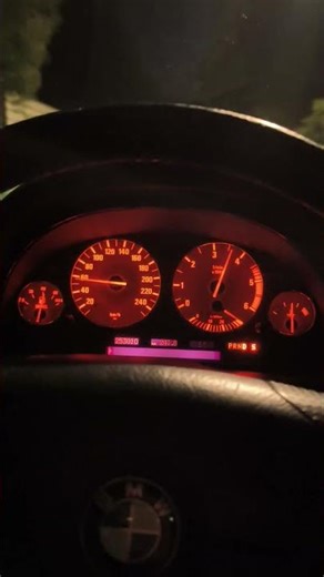 0 à 100 km/h BMW X5 e53 m57 2003 phase 1 origine #speed #bmw Abonne toi pour plus de contenu !🔥