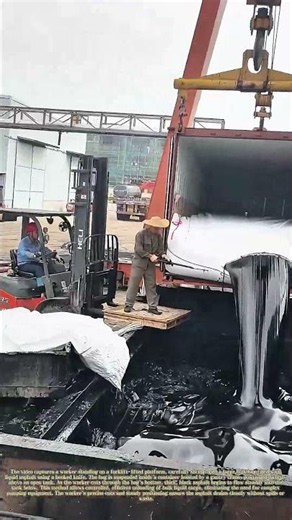 Releasing the Load: Unloading Liquid Asphalt from a Bulk Bag