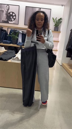 Kinna Thomas on Instagram: "Help me out!! What should I get them? I was a little overwhelmed 😂 and wanted to buy everything. Just got a could of items!! #alo #christmasshopping #christmas #christmasgifts #hoopers #basketball"