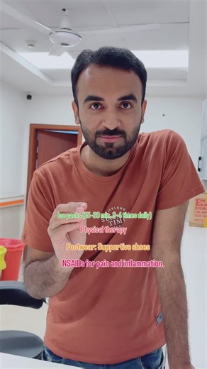 Dr M Shujat on Instagram: "Heel pain in the morning. The most common complaint by the patients. . . Windlass test: ➡️Patient ko khara karain aise ke unke paon ka agla hissa (toes) step ya kisi oonchi jagah se latak raha ho. ➡️Ankle ko ek haath se support dein takay paon hile nahi. ➡️Dusre haath se bade anguthe (big toe) ko upar ki taraf kheenchain — yani usay dorsiflex karain. ➡️Ye harkat plantar fascia (paon ke talay mein jo patta hota hai) ko stretch karti hai. Positive test: ➡️Agar heel ke ne