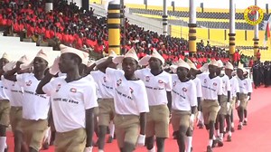 Ikiganiro umunyamabanga mukuru w' umugambwe CNDD-FDD yagiranye n' abamenyeshamakuru kuri uyu wa gatanu i Makamba catangujwe na defilé ndende y' urwaruka. Yikurikire | Radio Nderagakura