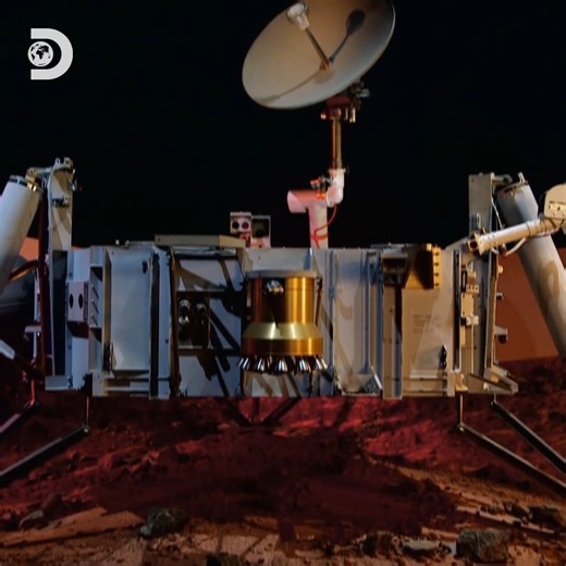 A billion dollar gamble in outer space 🪐 #MysteriesAtTheMuseum | Discovery Channel UK