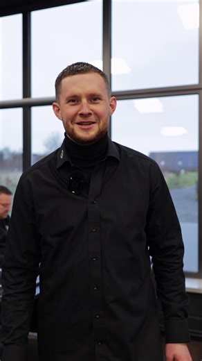 🔥 Wir sind wieder für euch da! 🔥 Neue Modelle, frische Technik, starke Designs – und vor allem: 150 Bikes, die bei uns vor Ort verfügbar sind. Jetzt ist genau die richtige Zeit, um den nächsten Schritt zu planen: 🫵 Saison 26' vorbereiten ⚙️ kreative Umbauten starten 🔥 aus einem Bike DEIN Bike machen Egal ob Performance, Optik oder Komfort – 2026 wird laut, individuell und voller Möglichkeiten. 👉 Wir freuen uns auf einen Kaffee mit euch, ein Telefonat, eine Email und einfach alles was auf un