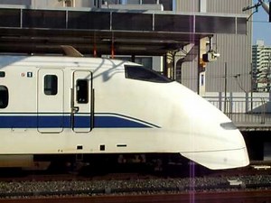 ３００系３０００番台Ｆ編成ひかり岡山行き 発車