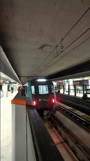 🚆 Sydney Trains & Metro in Motion | Urban Travel in Action 🌆