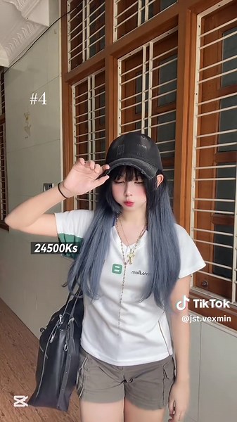 Caps and Hats Try-On: Stylish Vlog Review