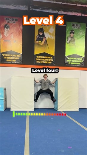 WHO CAN WALL RUN THE FARTHEST ➡️ #parkour #parkourchallenge