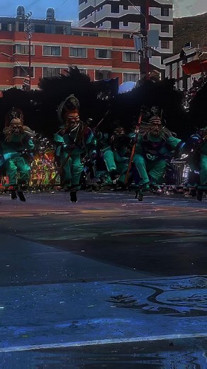 Danza Folklórica de Tobas en Bolivia: Conexión Cultural Única
