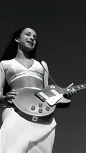Sade sings her emotional song Cherish The Day in 1993 pt2