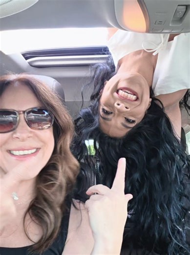 The dose of medicine I needed!! 🤣🤣🤣 #werebacktogether @ashlangiuliana @🪩BellatrixCastillo🪩