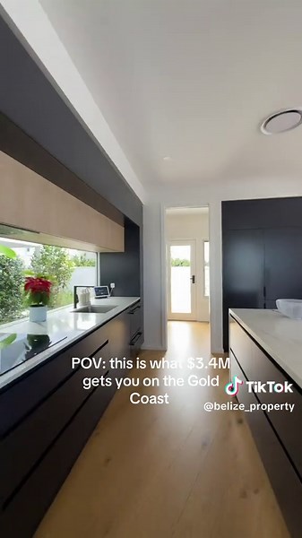 Waterfront Real Estate for Sale on the Gold Coast