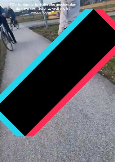 Wollte Kick Ball change machen (hat nicht geklappt wie man sieht) #deutsch #fypppppppppppppp #machfyduhs🤨💘 #fypppppppppppppp