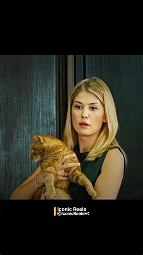 Poor Cat 🥲🫢 | Johnny English Reborn (2011) | NO BATIDAO