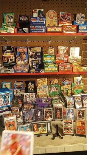 opening baseball cards opening trading cards #baseball #mlb #sportscards #tradingcards #sports