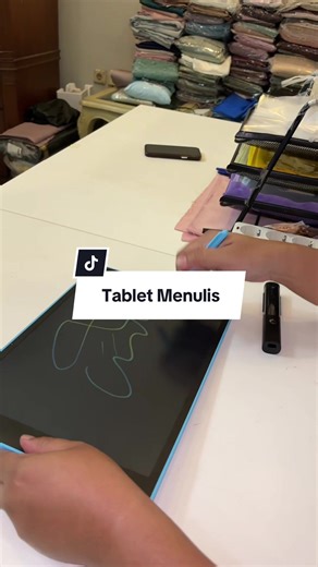 Review of 16-Inch Writing Tablet Features