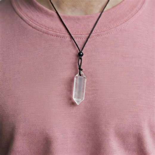 Clear Quartz Crystal Point Necklace, Minimalist Healing Energy Pendant - Etsy