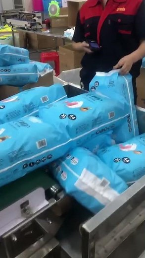 Next-Level Diaper Packaging Automation! 🇮🇳