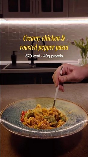 Creamy Chicken & Roasted Pepper Pasta | High-Protein Easy Dinner