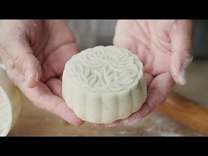 Chocolate Snow Skin Mooncake - 巧克力冰皮月饼