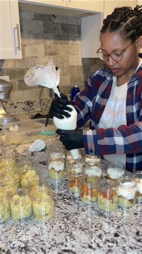 How I Build Cake Jars (Baker Tip) #cake