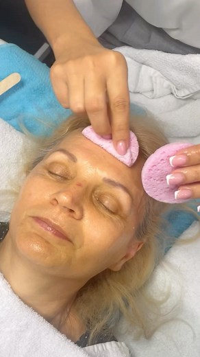 Još bolje cene i veći popusti za program kurseva za kozmetičare!...