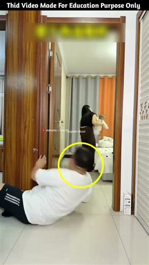 Building Wooden Log Cabin in Forest 🌲🎈 | Survival House Step by Step"8 #shorts #amazingfacts