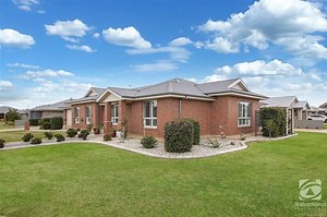 Sold House 14 Gilson Place, Howlong NSW 2643 - Oct 7, 2022