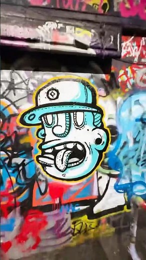 Step By Step POV Graffiti Character Painting Process 🗿🖌️ • #graffiti #spraypaint #painting #diy