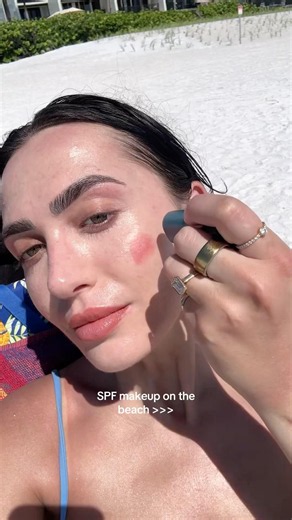 SPF makeup routine on the beach! #makeup #makeuptutorial #makeuplook #skincareroutine #skincare #spf