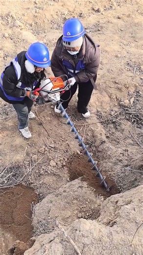 Outdoor Construction Sampling Drilling Process