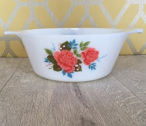 JAJ Pyrex Cottage Rose Casserole Dish – Medium Vintage Floral Ovenware 1960s - Etsy