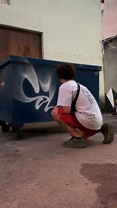 We recently dropped an article with the top 50 of the best graffiti handstyle writers out there. @rafaelsliks_ with his massive, flared out and kicked out letters made it on the list. Hit the site to see who else made it. Link in bio.⁠ ⁠ #sliks #tags #graff #graffiti #graffititag #tag #tagging #letters #flares #fatcaps #bombingscience | Bombing Science