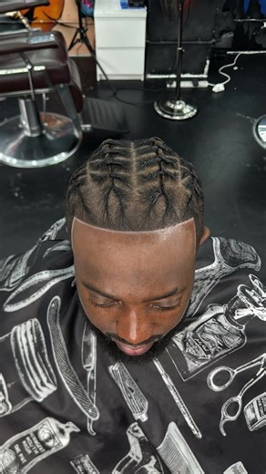 Giftedhands Fades: Barber Essentials & Bookings