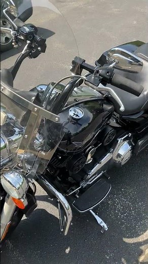 Harley Davidson Road King With HeliBars Horizon Adjustable Bars